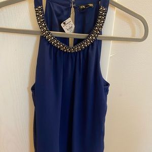 Women’s new express top size small